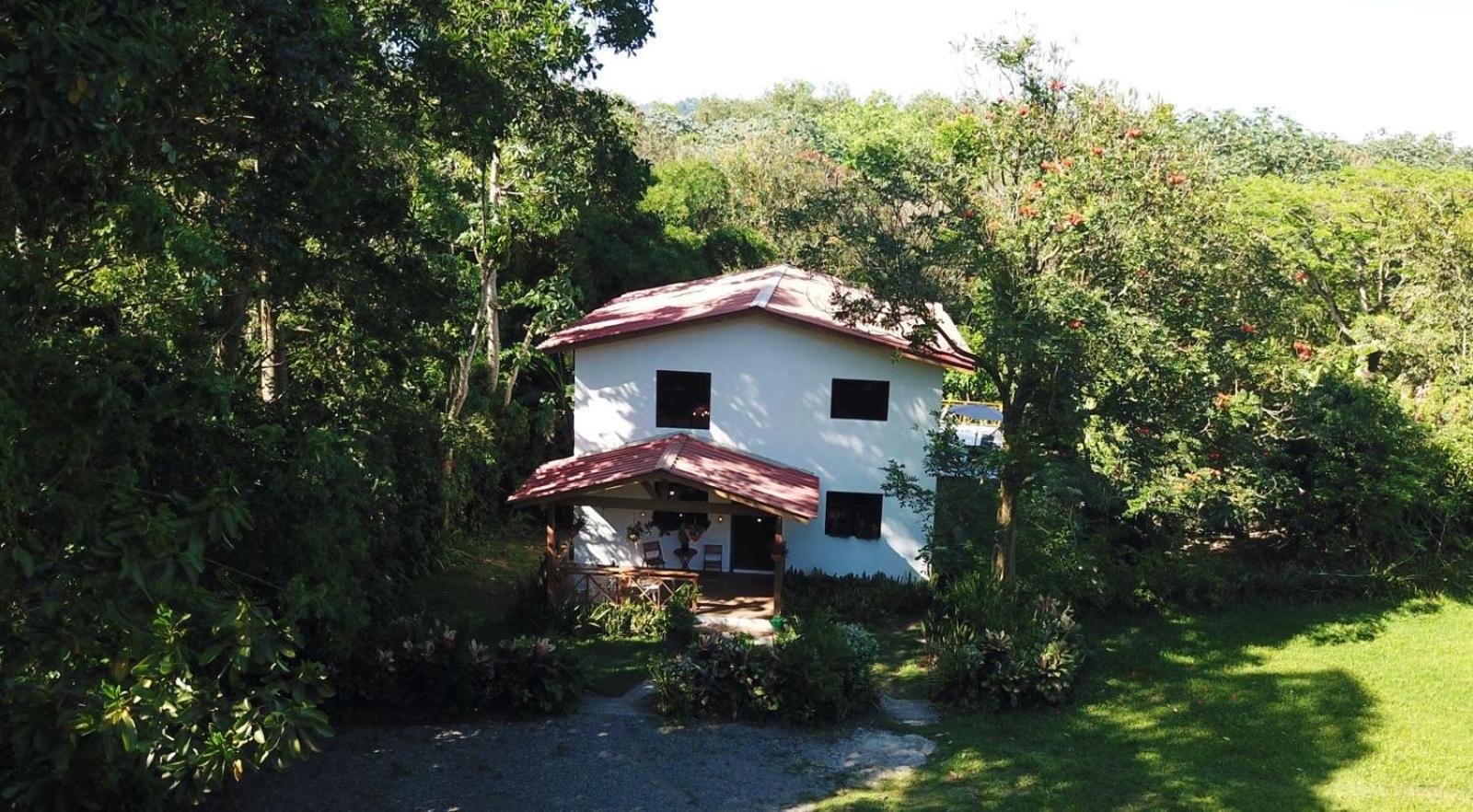 Villa Unter Palmen Jarabacoa Exterior foto